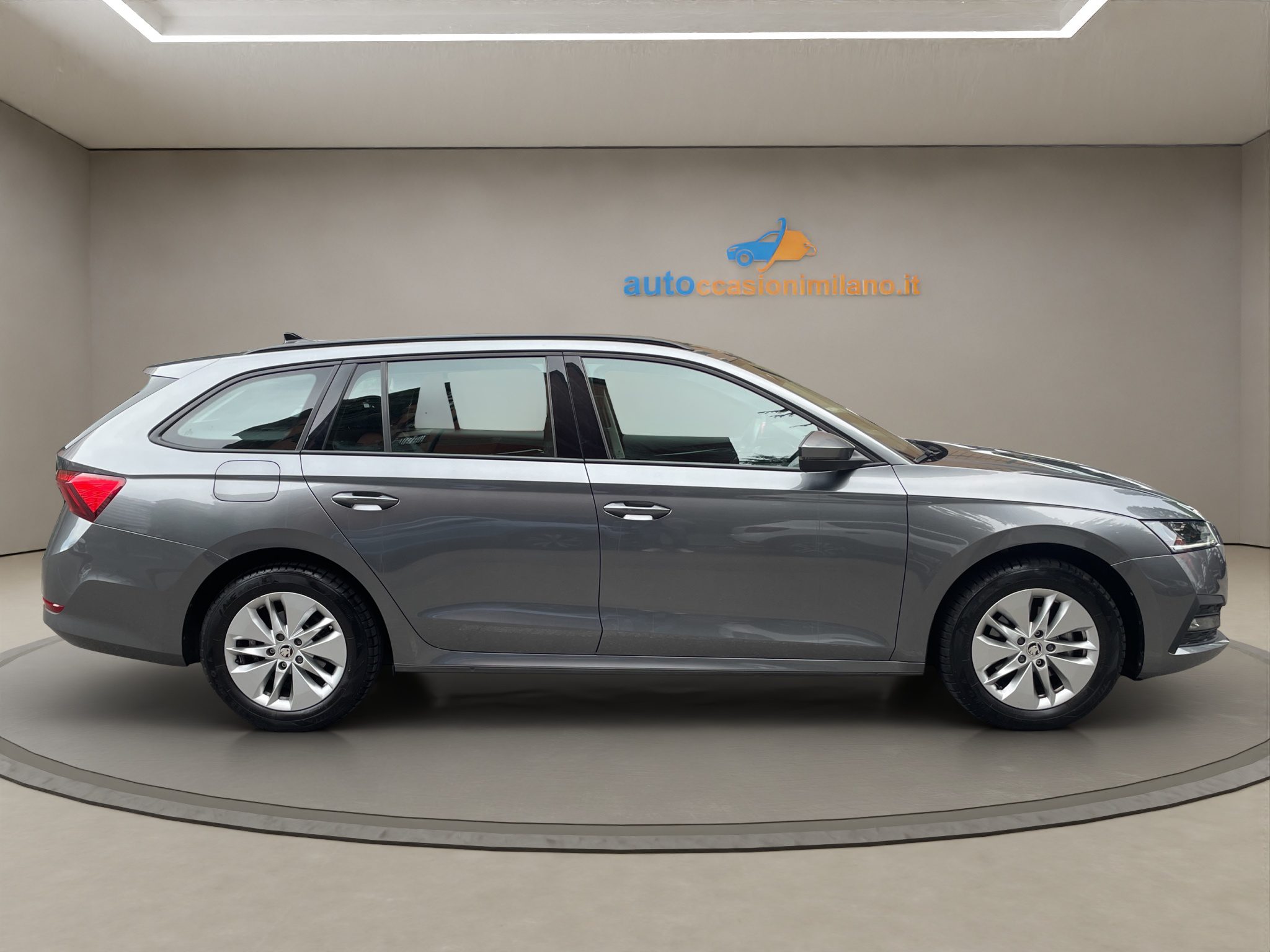 SKODAOCTAVIA_07_converted